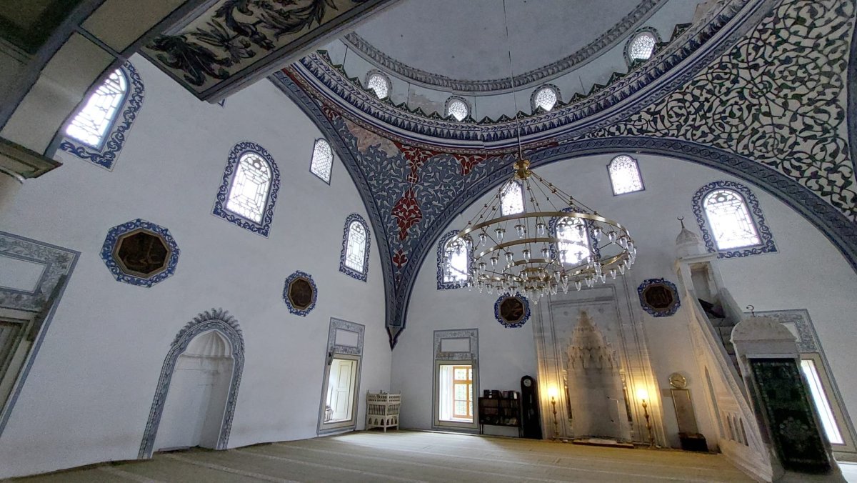 Skopje mešita interiér