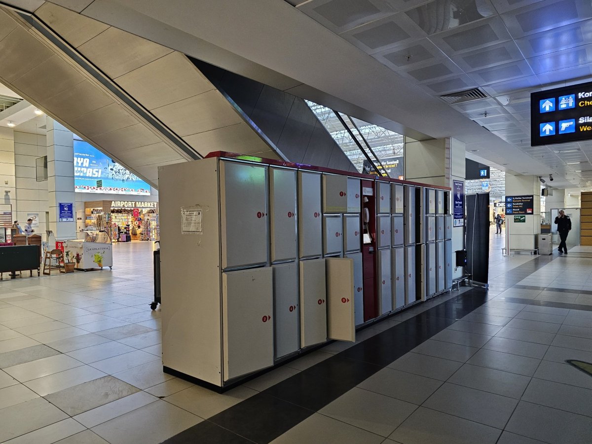 Úschovna zavazadel, terminál 1, vnitrostátní sekce