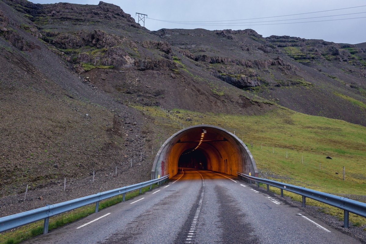 Almannaskard Tunnel