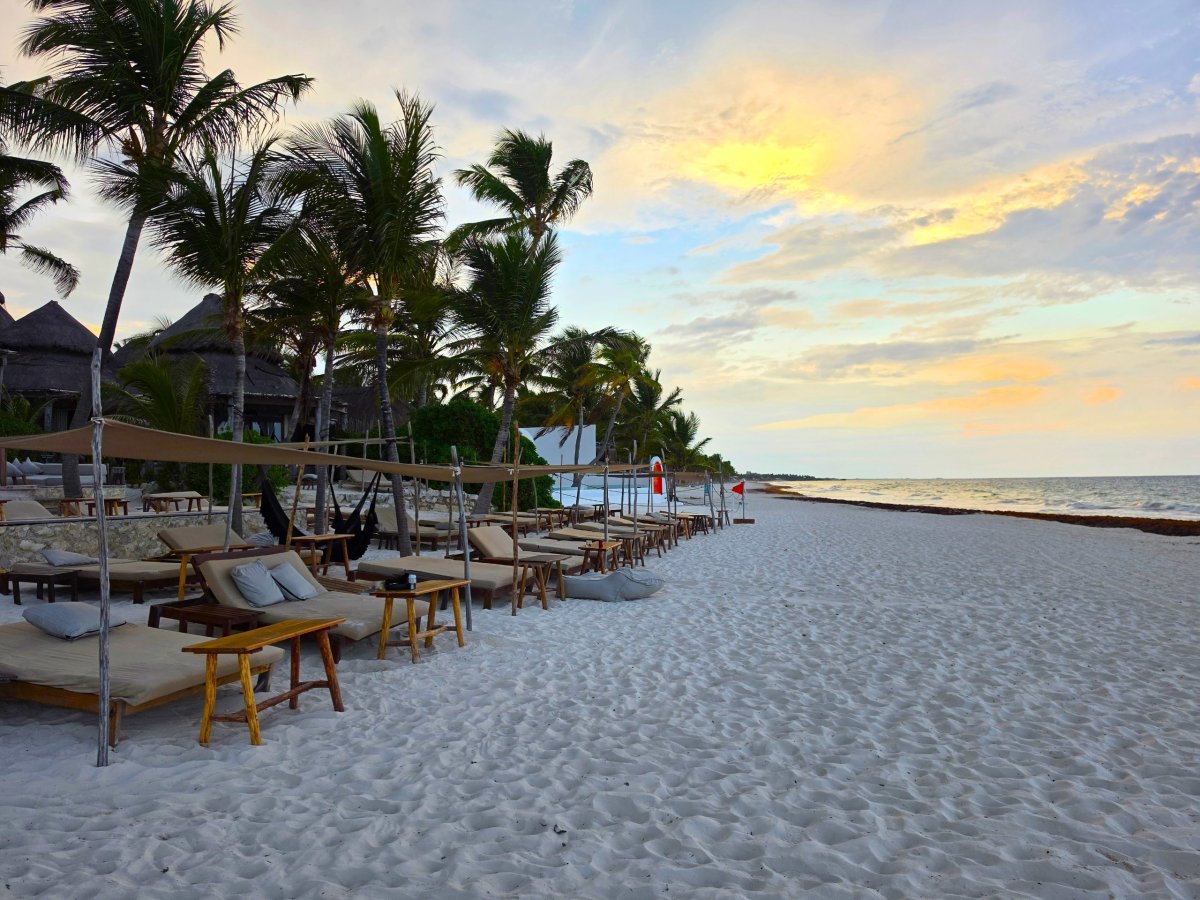 Pláž v Zona Hotelera Tulum