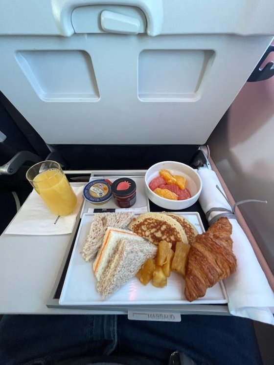 Snídaně na vněevropské lince AirFrance.