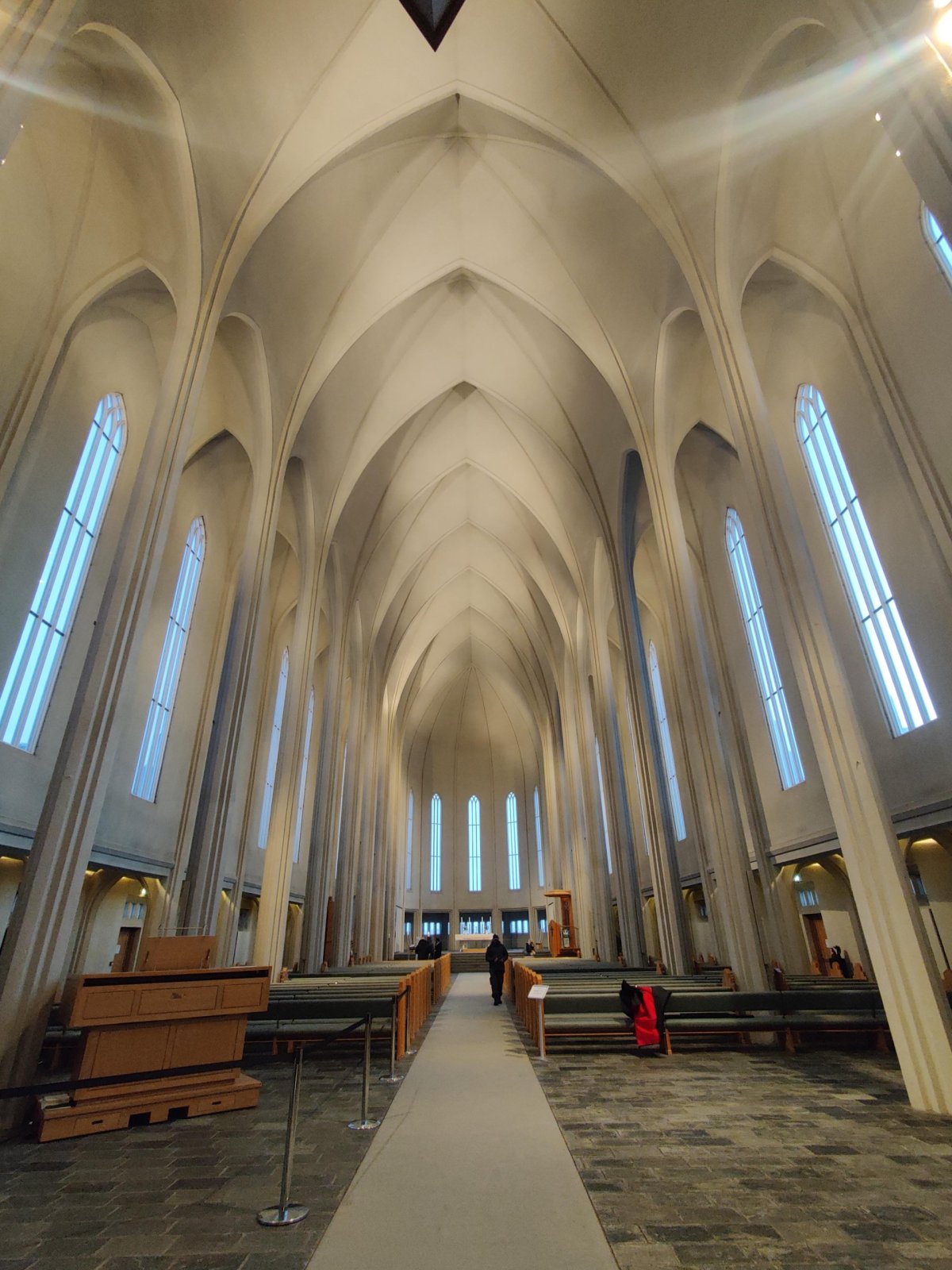 Hallgrímskirkja uvnitř