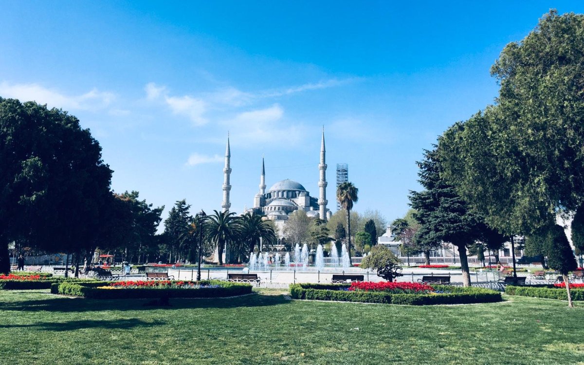 Sultan Ahmed Camii (Modrá mešita)