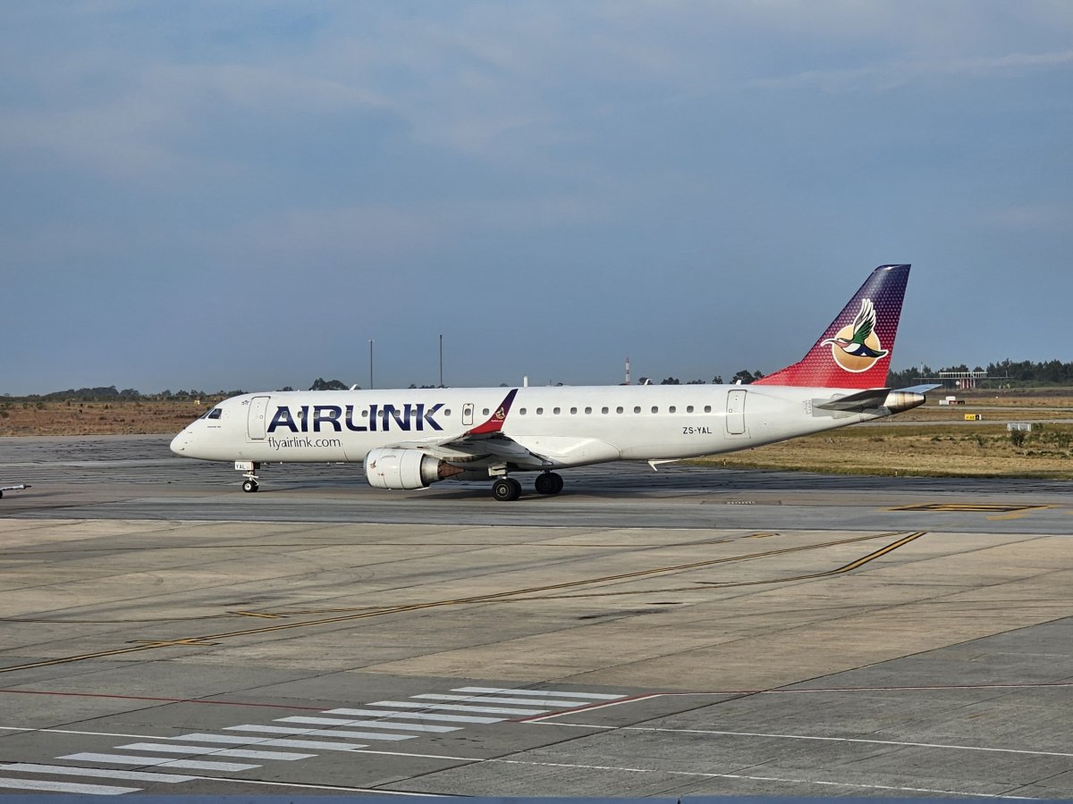 Embraer 190 Airlink