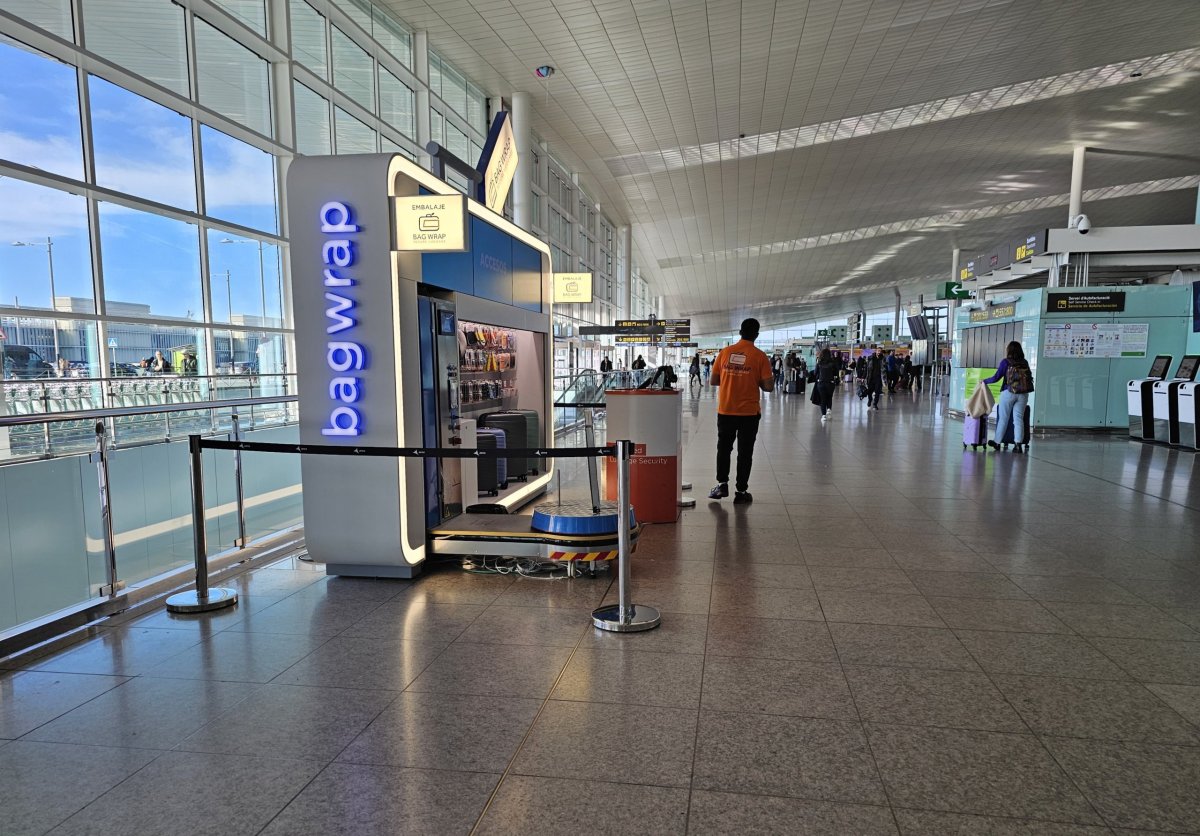 Obalování zavazadel