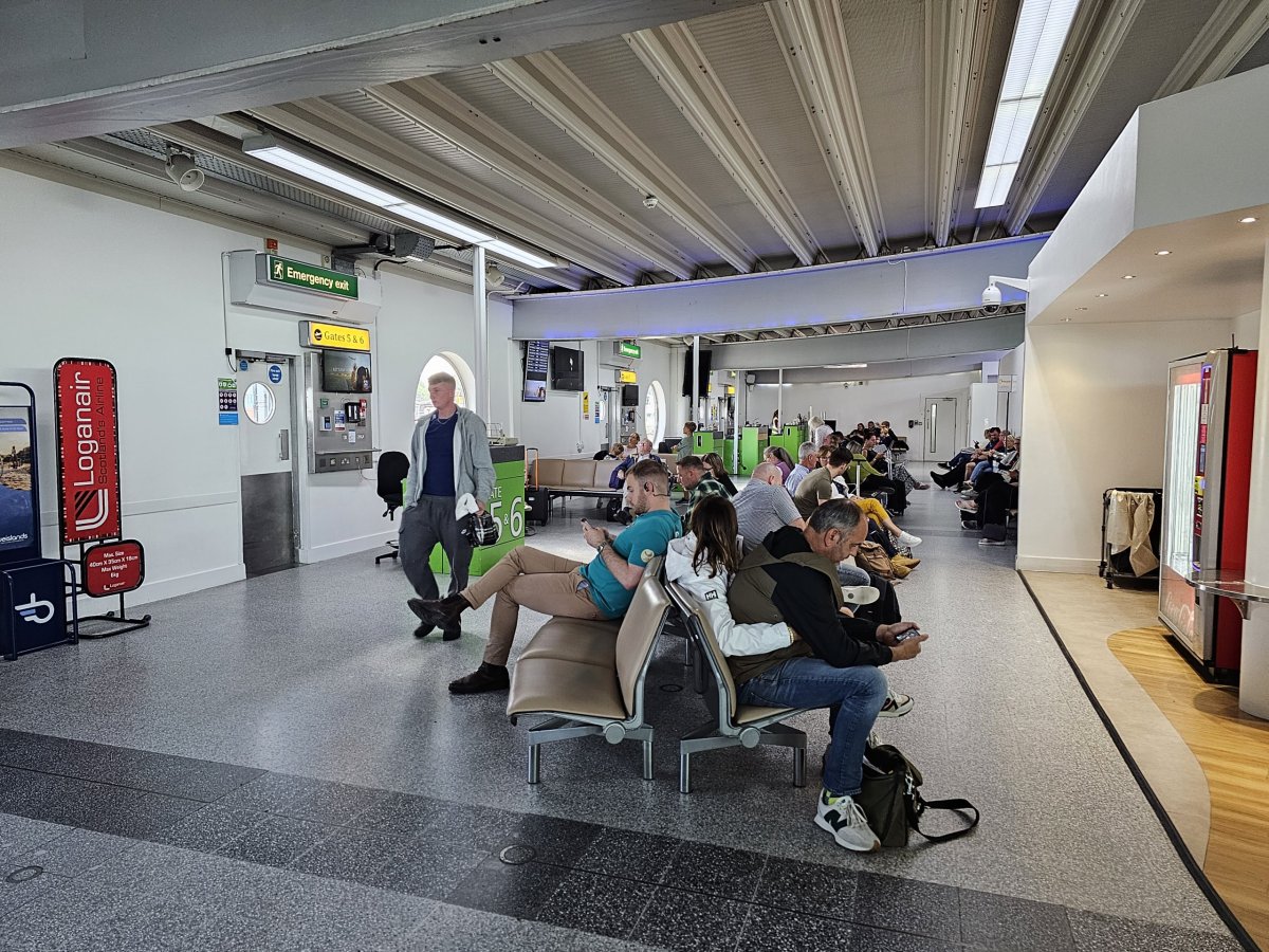 Tranzitní zóna letiště SOU