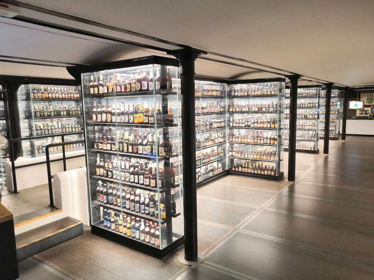 Sbírka pivních láhví