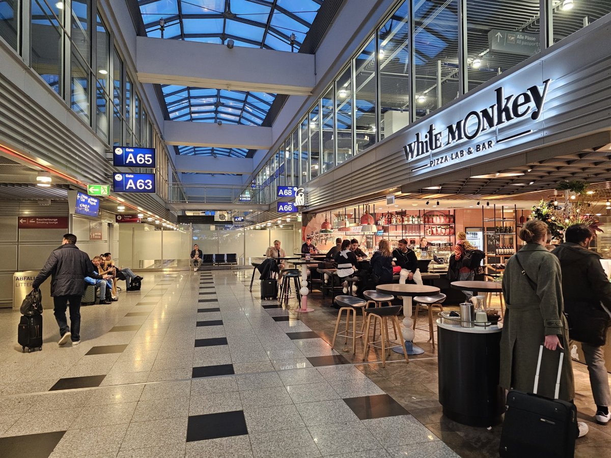 Restaurace v tranzitním prostoru