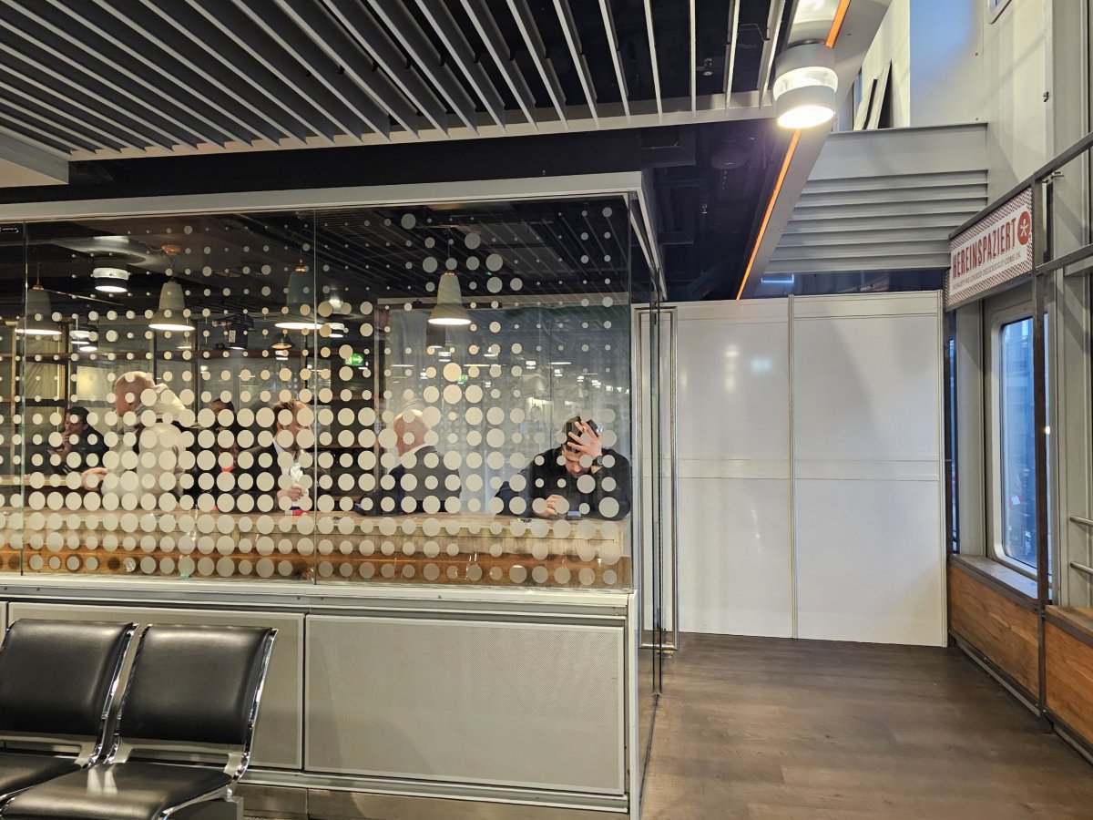 Kuřárny v tranzitní zóně