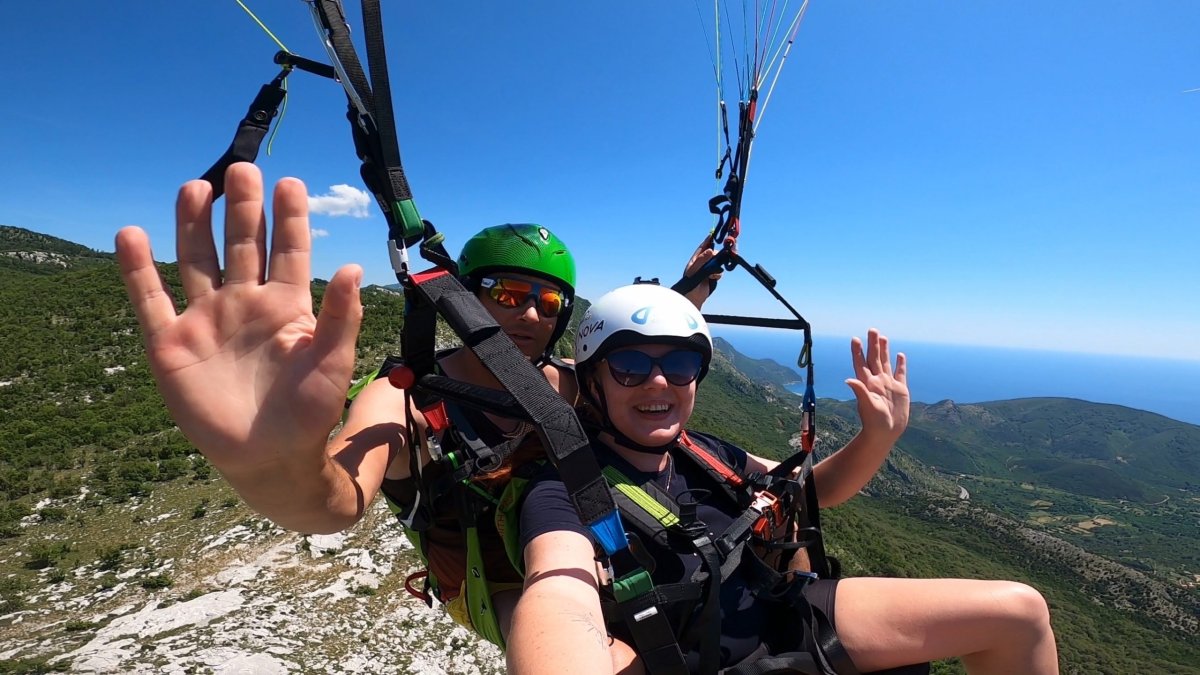 Paragliding v Petrovac