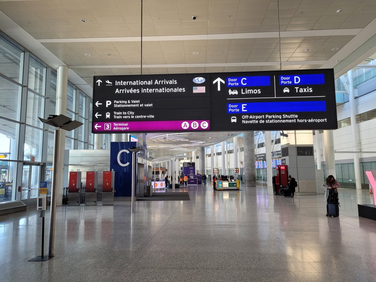 Letištní značení