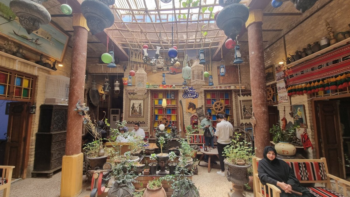 Kavárna/muzeum/galerie v Basře