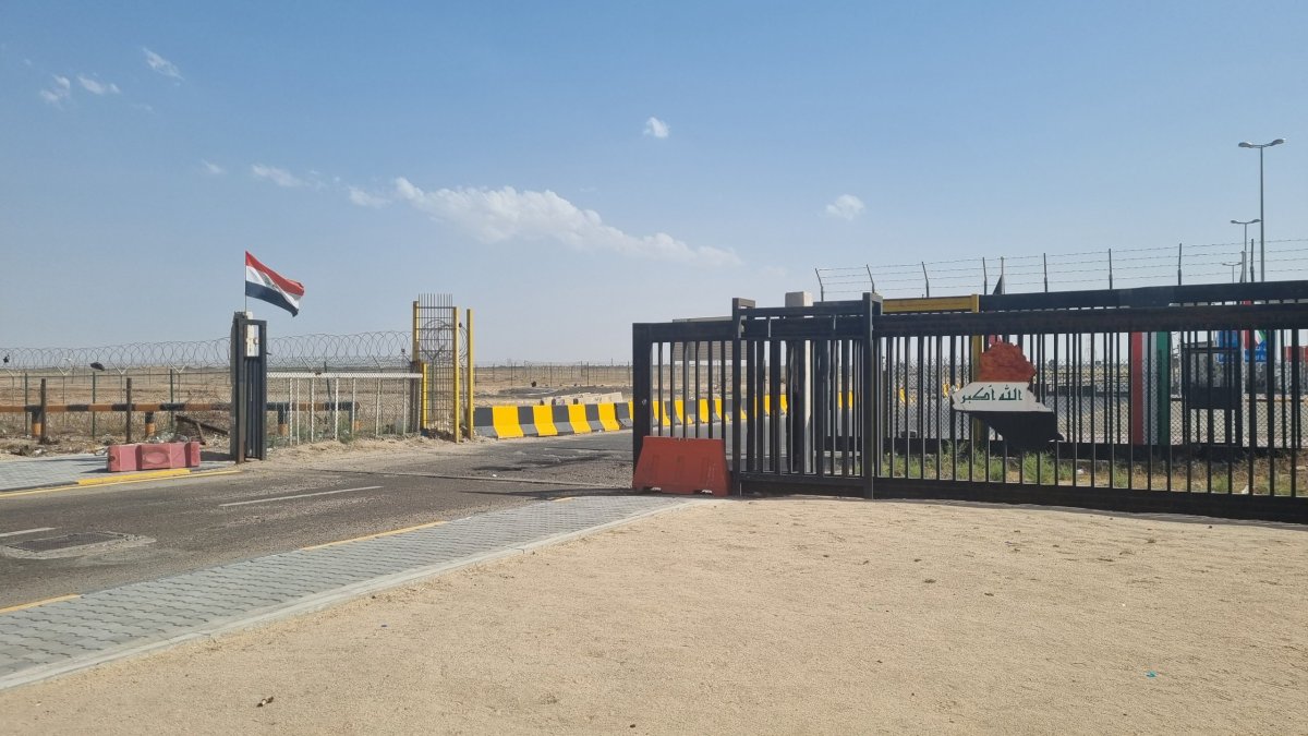 Brána Iráku na přechodu s Kuvajtem