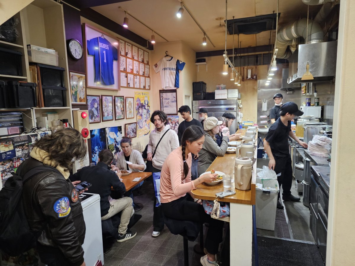 Hinoya Curry, interiér