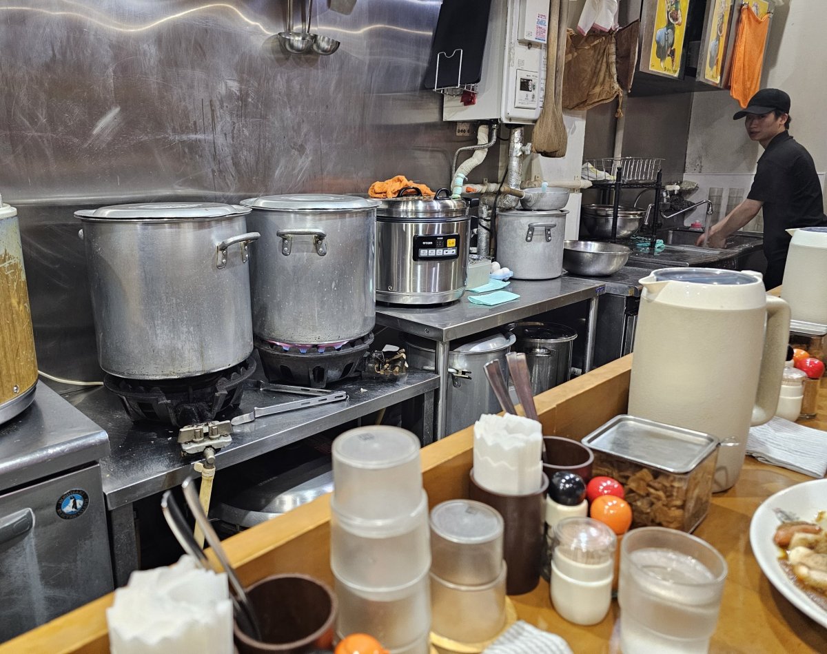 Hinoya Curry, kuchyně