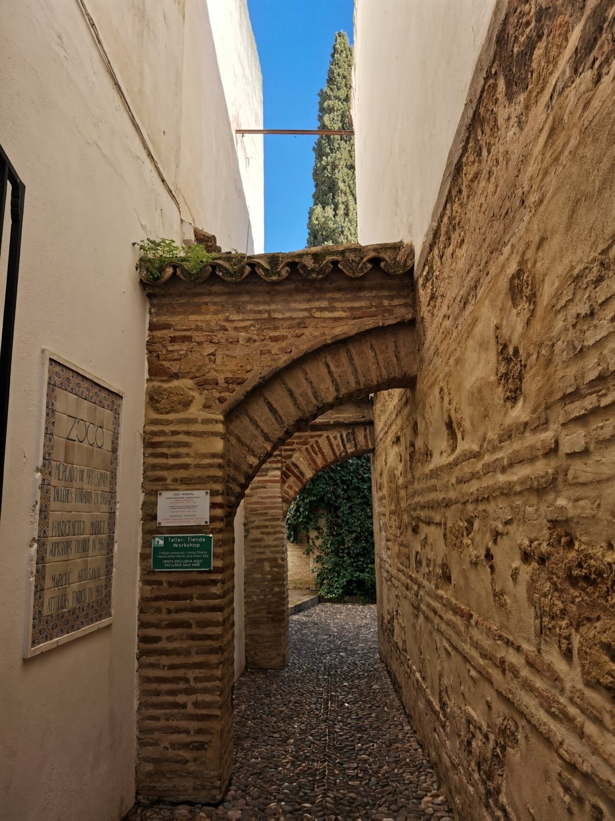 Nebo úzkými uličkami arabské čtvrti