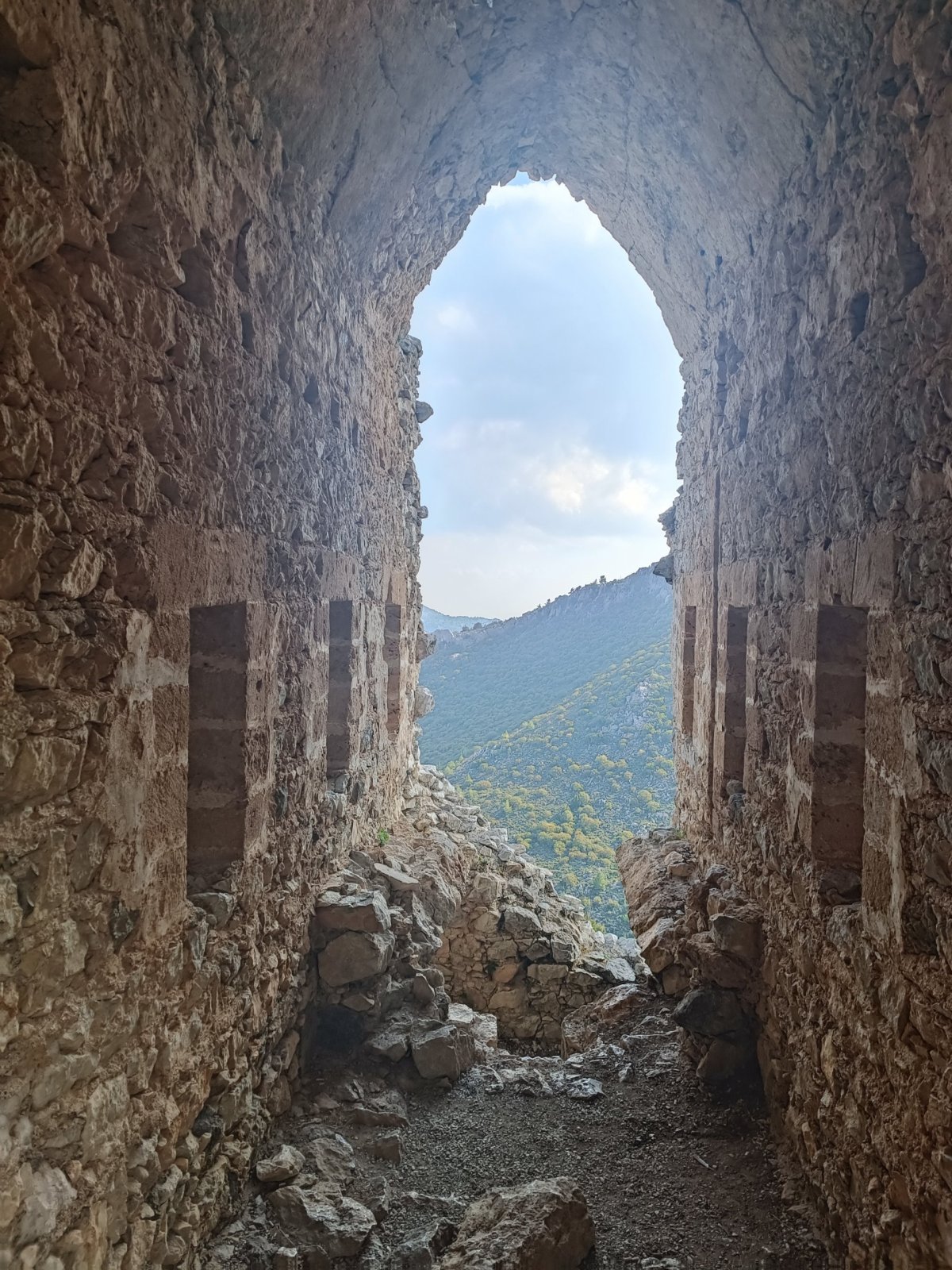 Z Hilarionu směr na pobřeží Girne