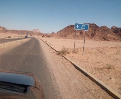 Na ceduli je opravdu Rum a šipka..