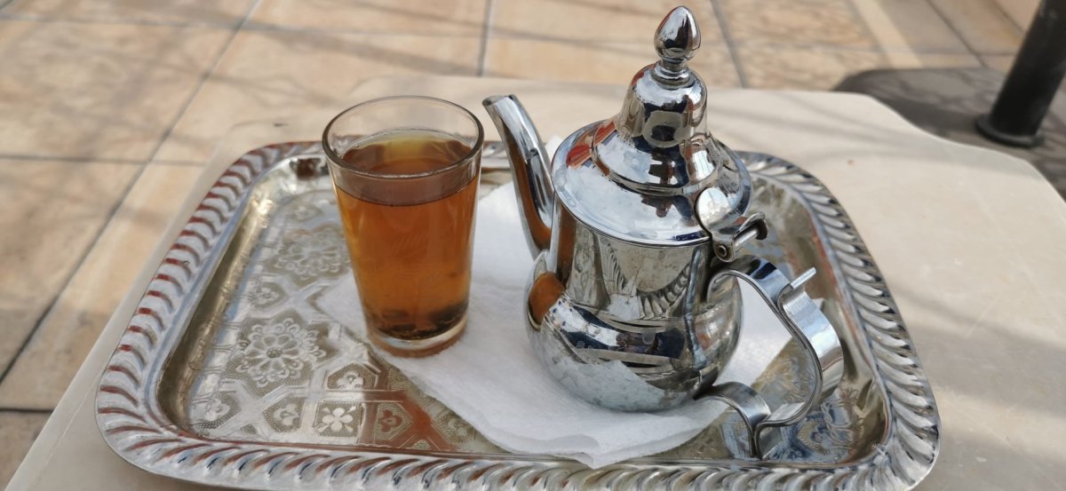Mátový čaj – něco, co se Vám navždy zaryje do paměti jako chuť Marrákeše.