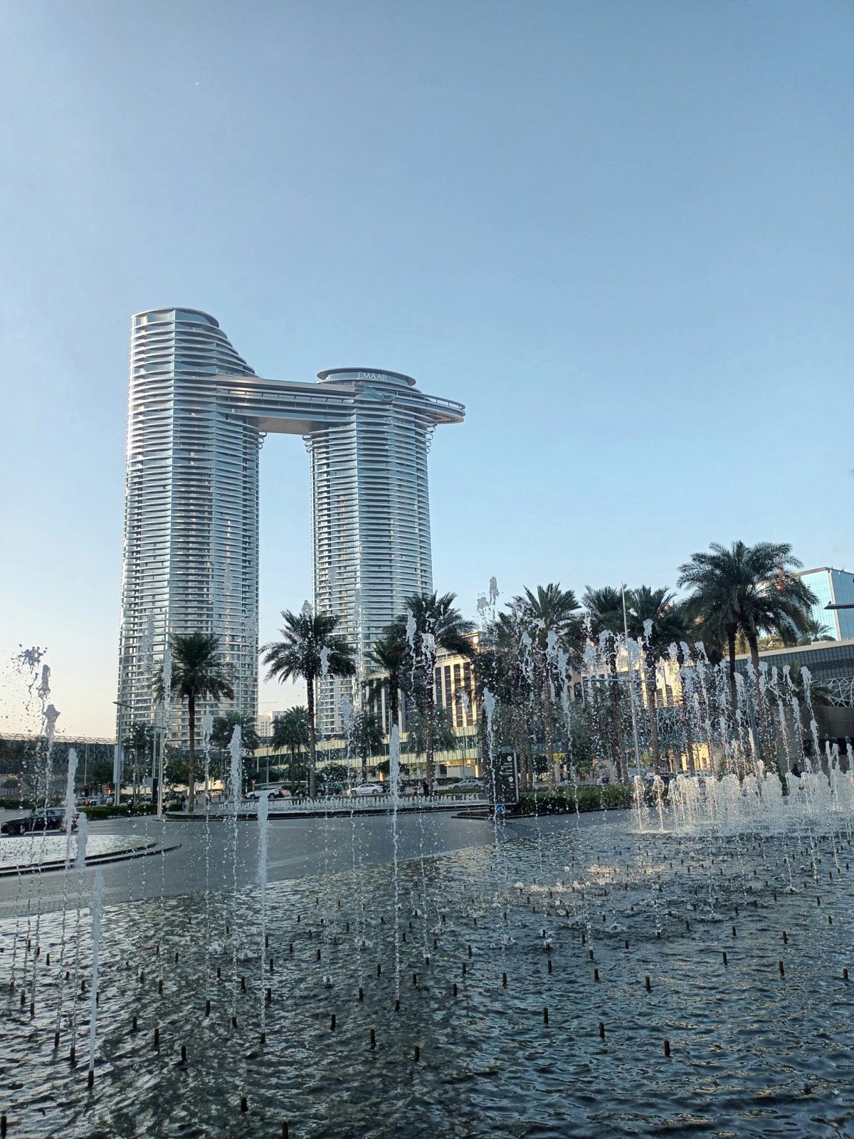 Budova Address Sky View s vyhlídkou a skluzavkou