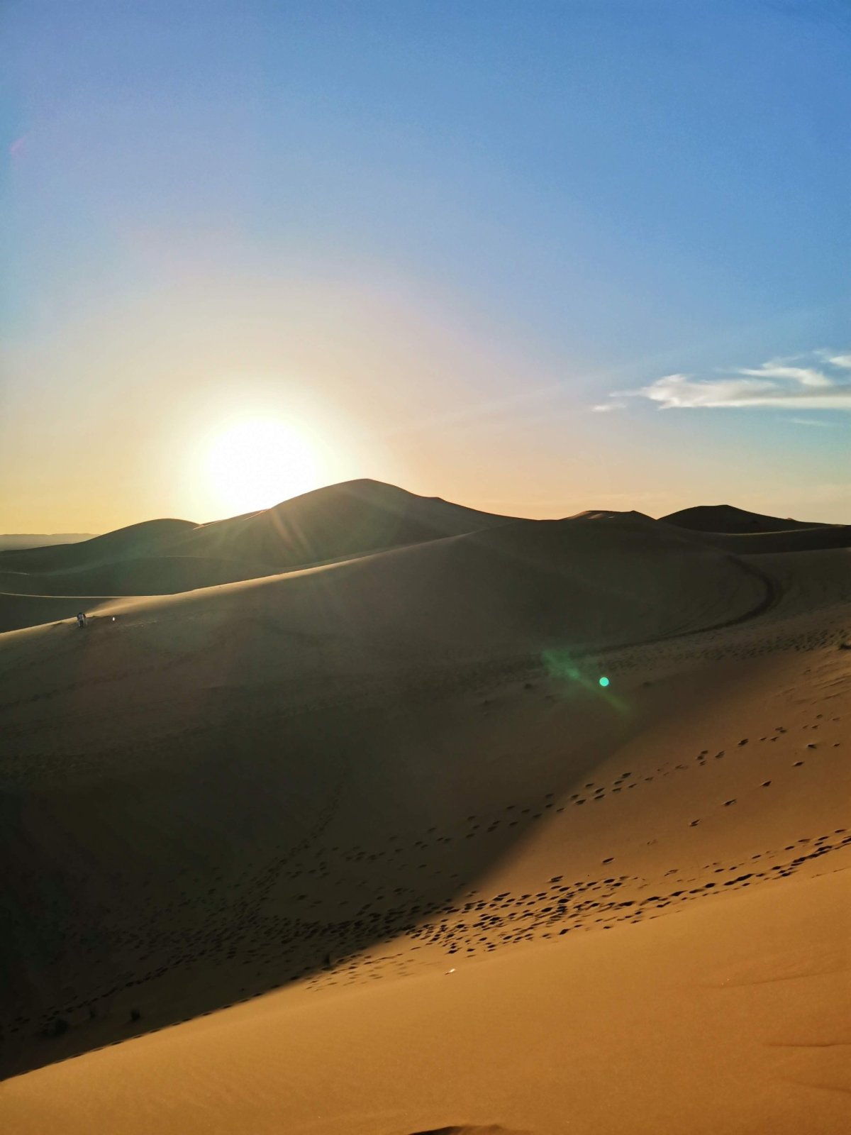 Západ slunce nad pouští