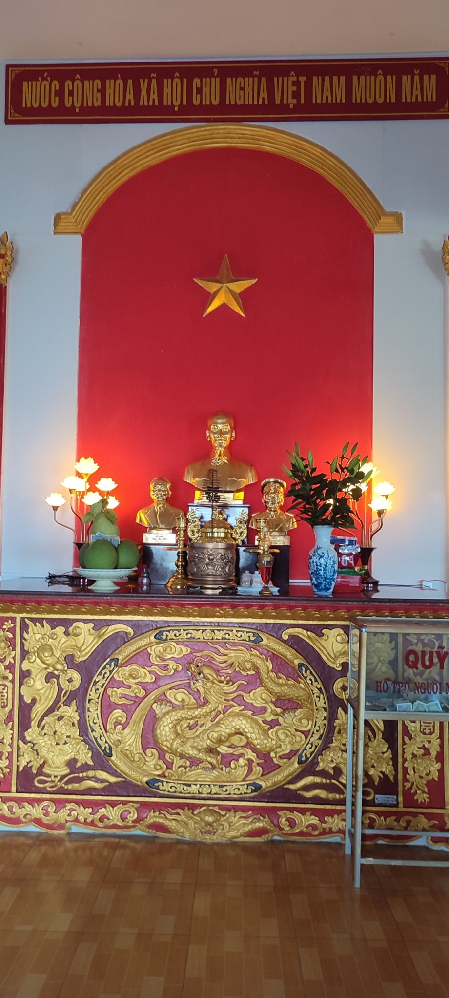 Tran Hung Dao Temple