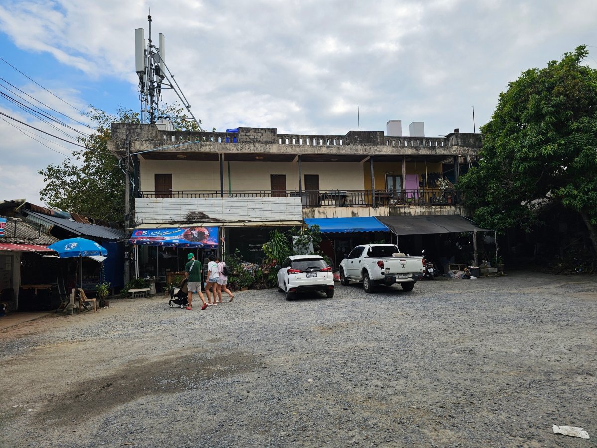 Parkoviště u Hin Ta Hin Yai