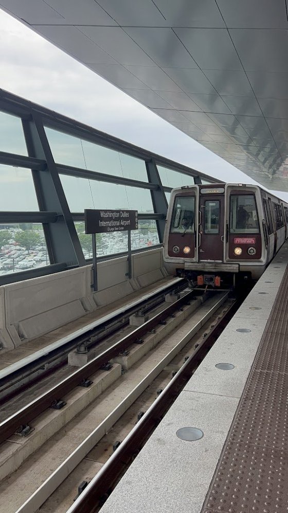 Metro stříbrné linky