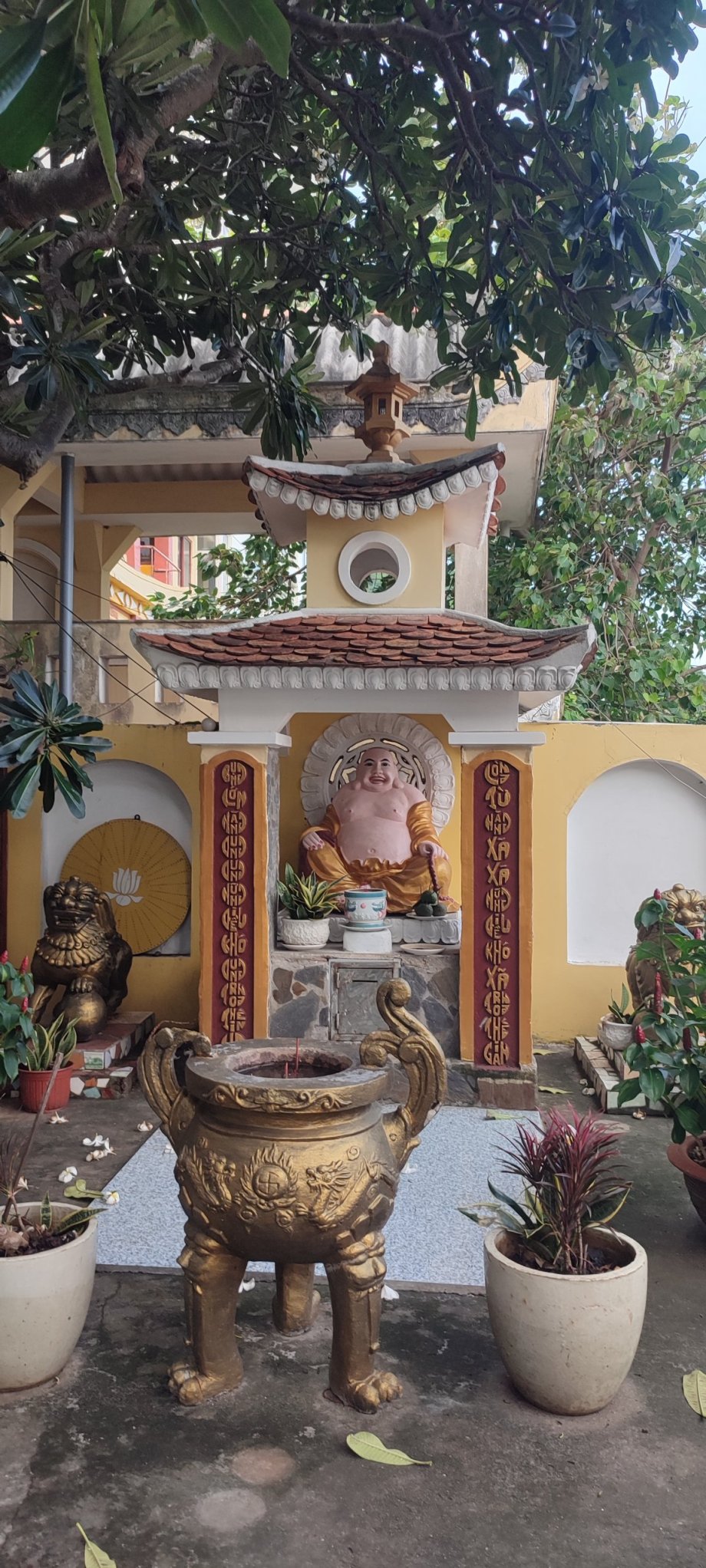 Quan Âm Phật Đài