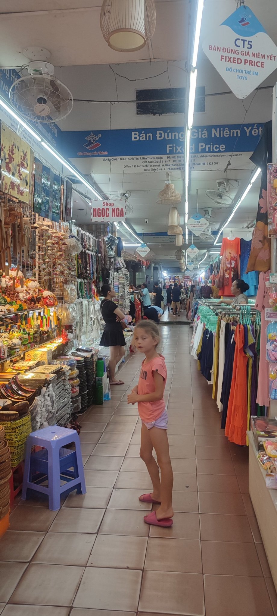 Ben Thánh market