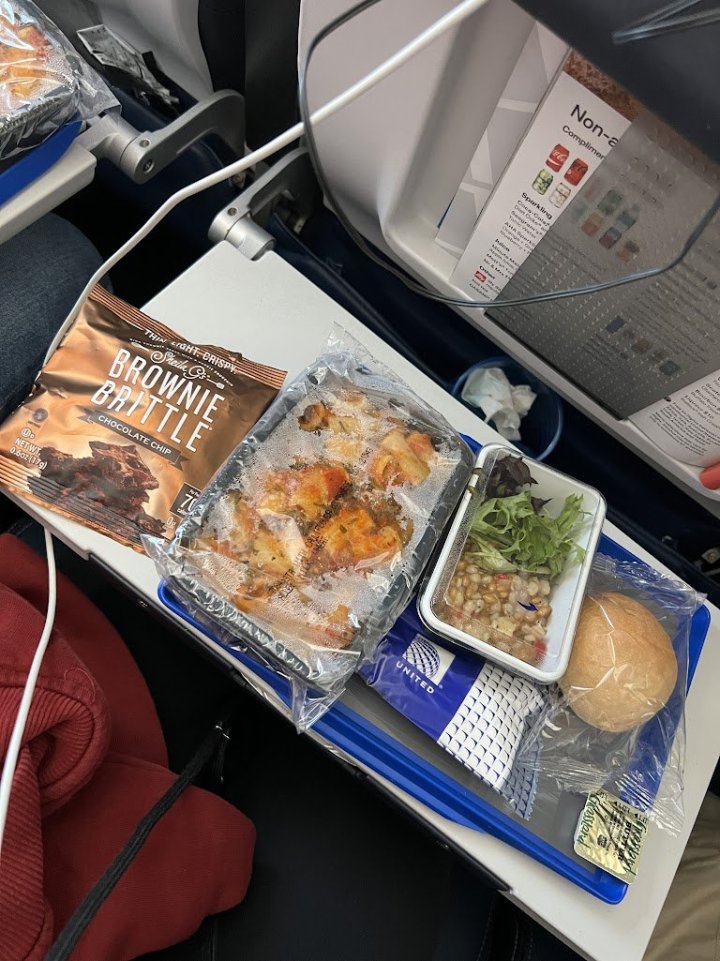 Servis na palubě 787