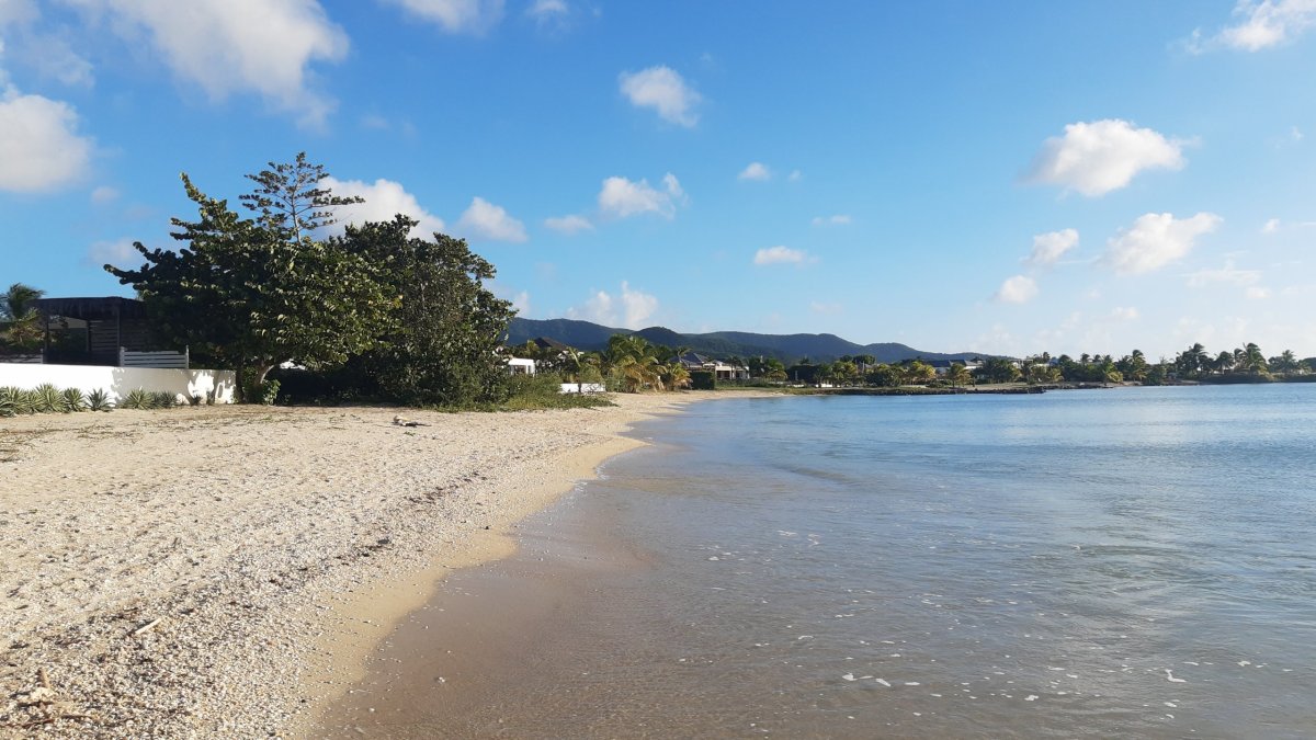 A prázdné pláže v rezortu