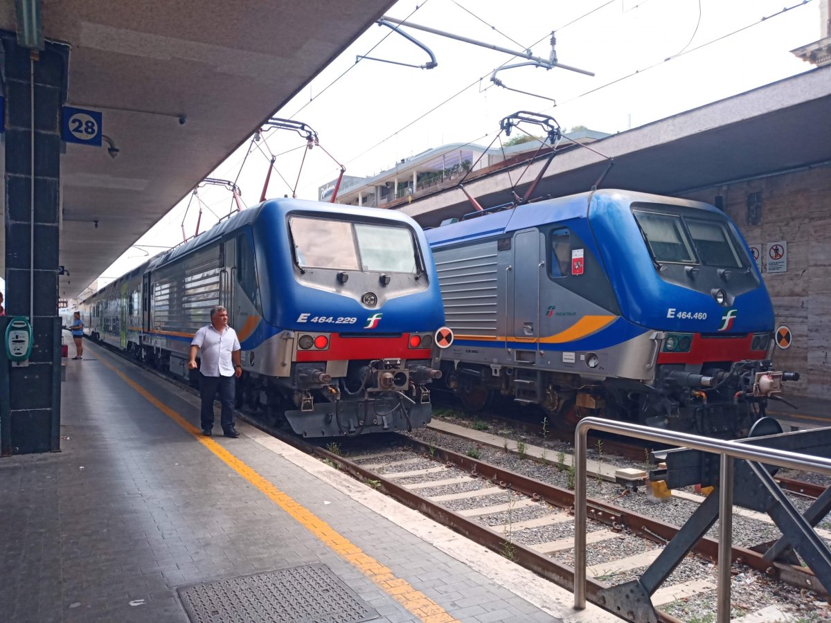 Starší vlaky pro regionální dopravu v Itálii 