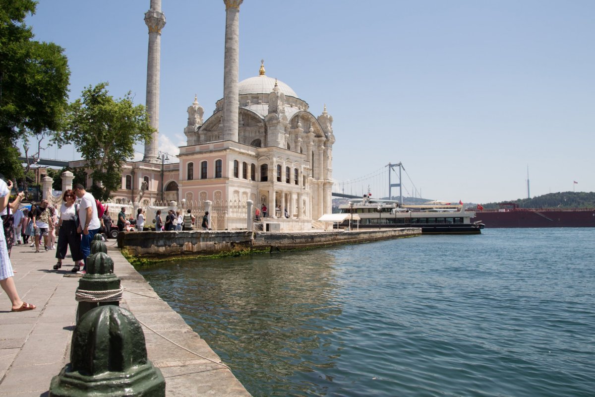 Mešita Ortakoy, Istanbul, Turecko