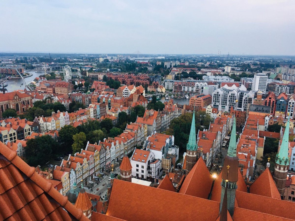 Výhled z věže Mariánského kostela