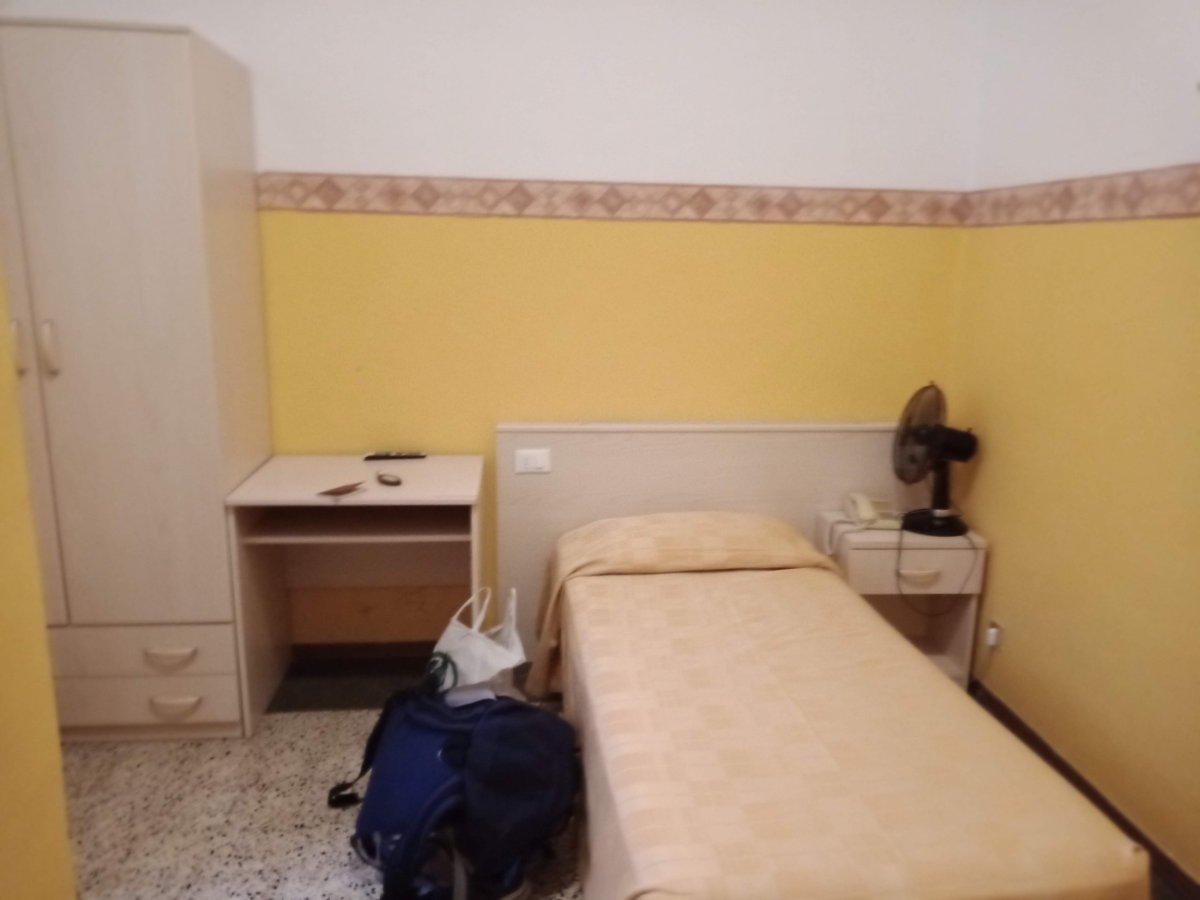 Levný hotel v Anconě.