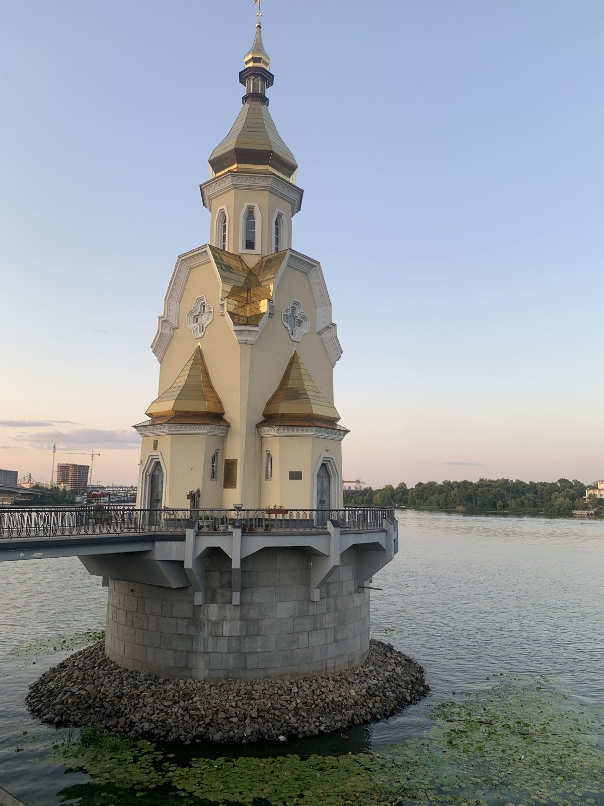 Chrám Mikoli Čudotvorca na vodě