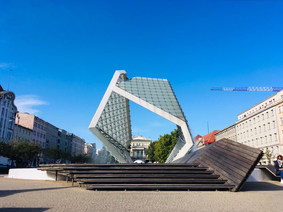 Poznaň - fontána na náměstí Svobody