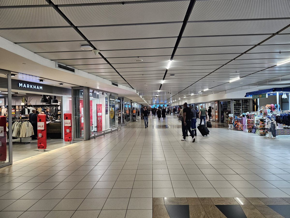 Obchodní pasáž, veřejná část