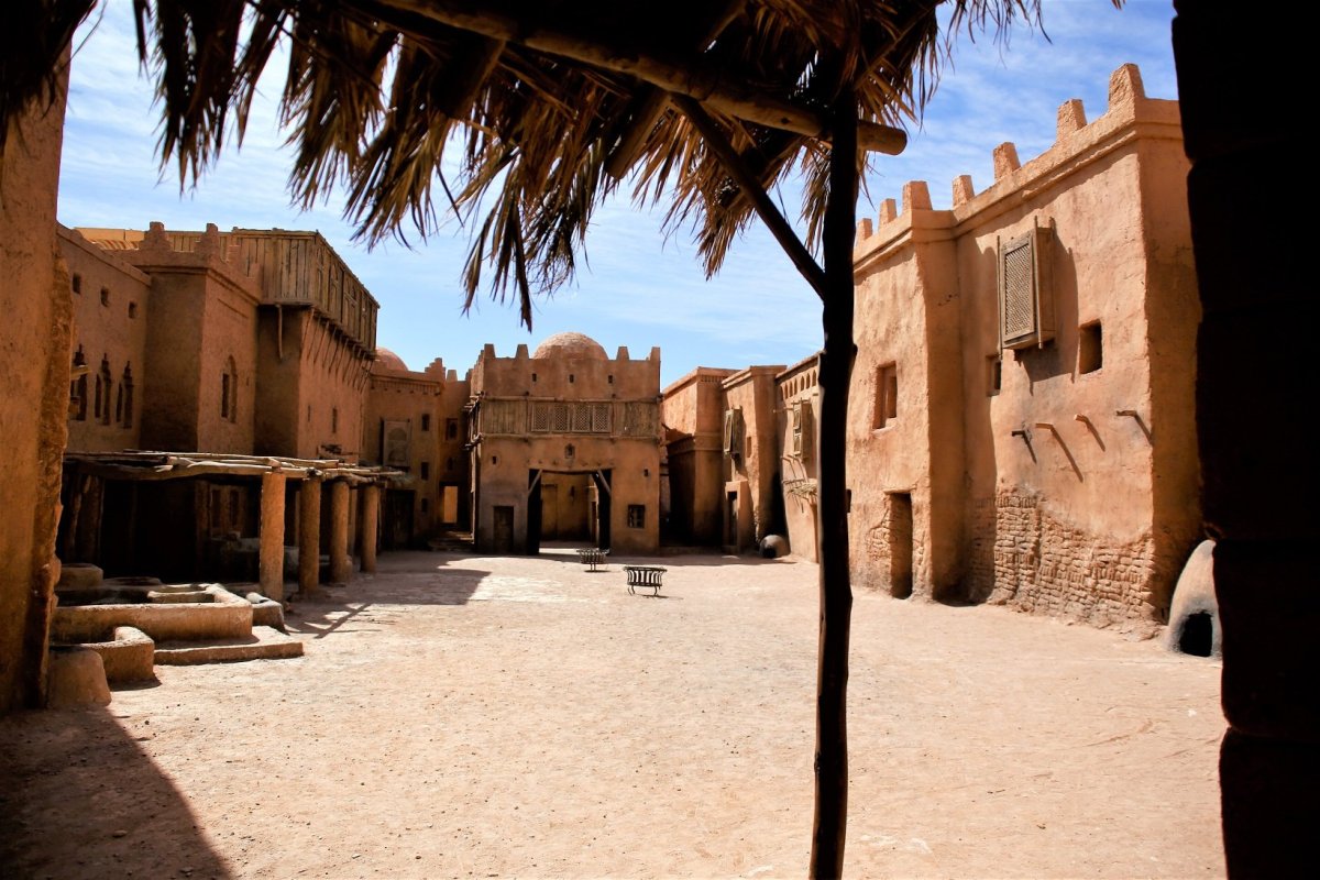 Studio Atlas - kulisy