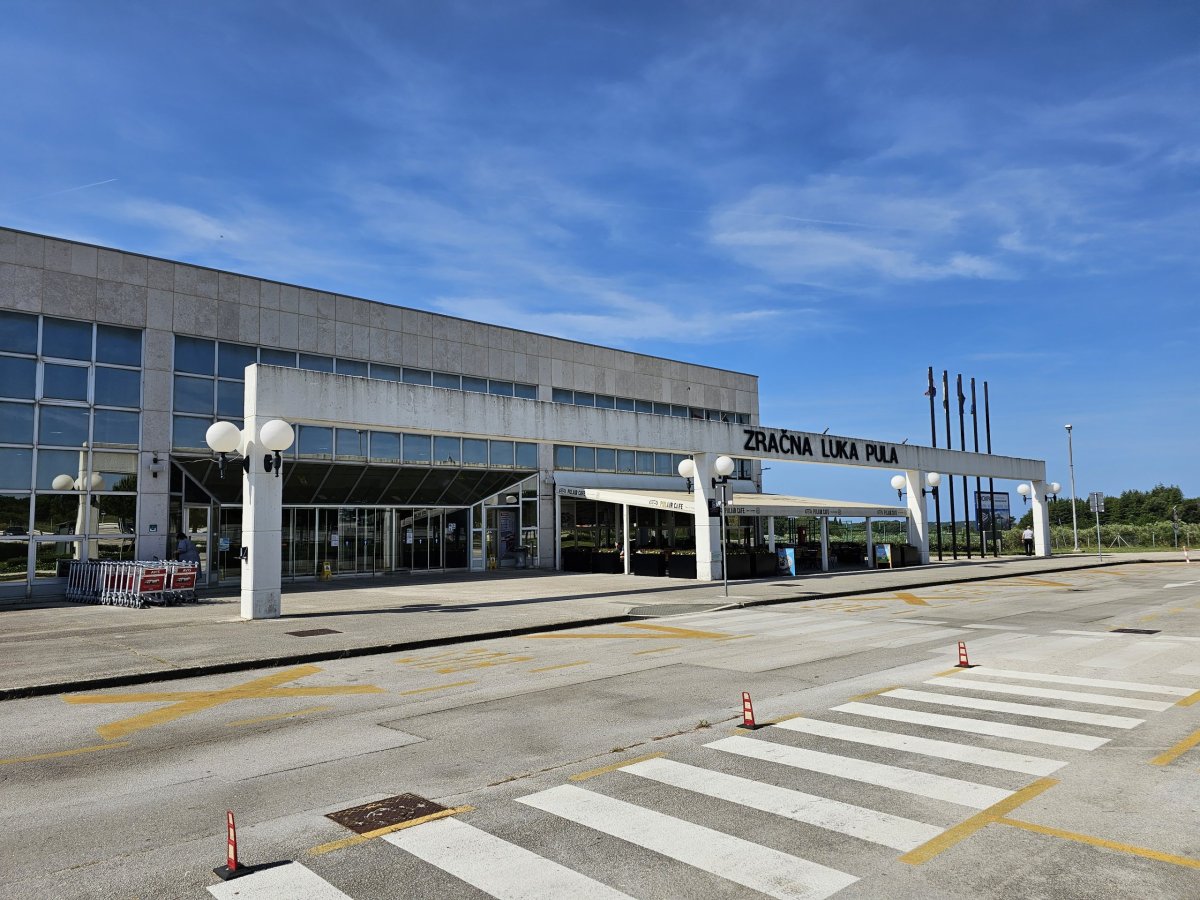Terminál letiště Pula