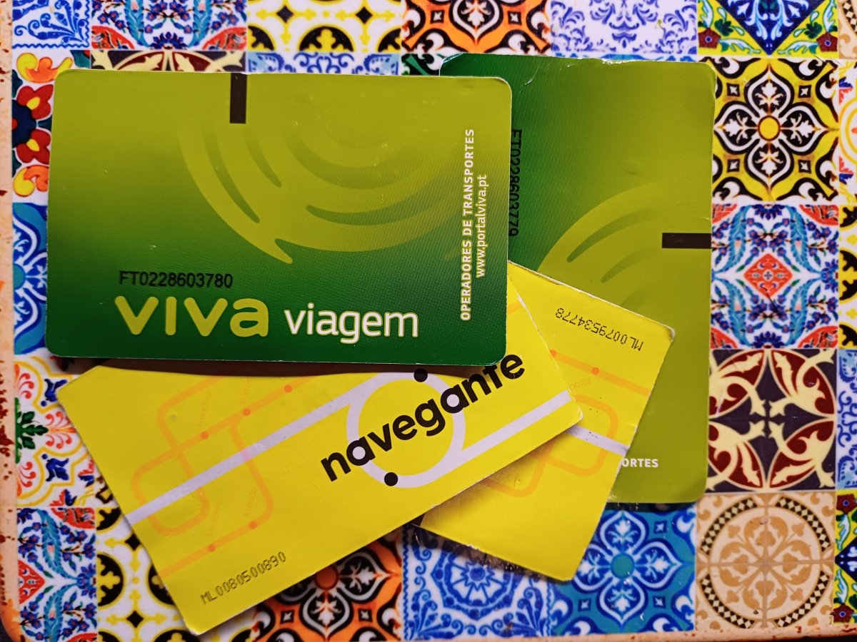 Kreditní jízdenky Navegante a Viva Viagem.