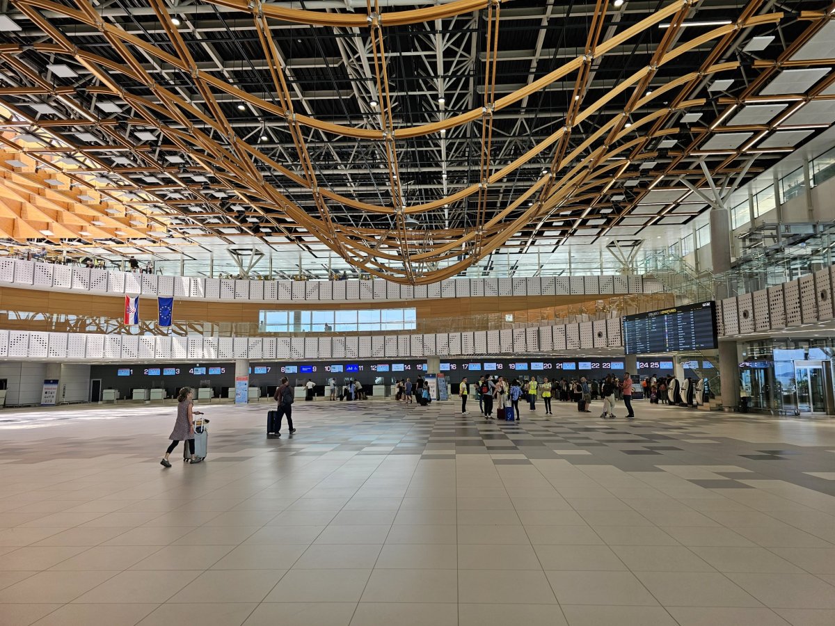 Check-in přepážky, letiště Split