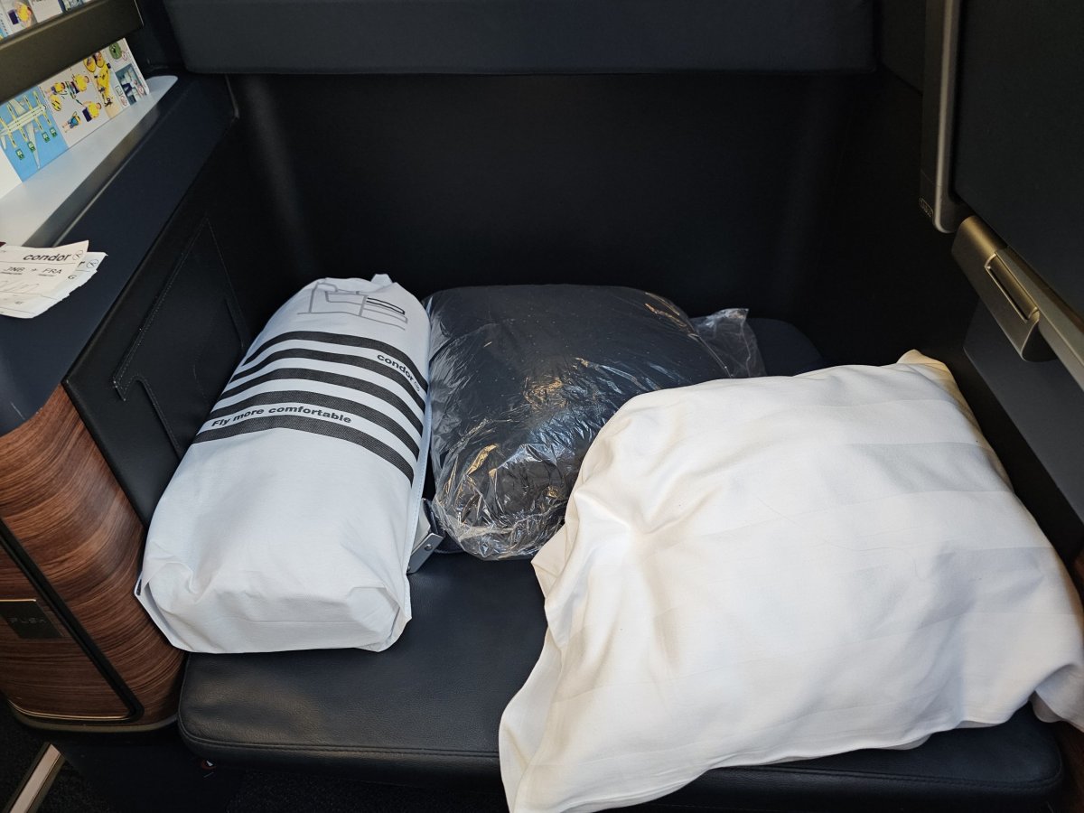 Deka, polštář, matrace