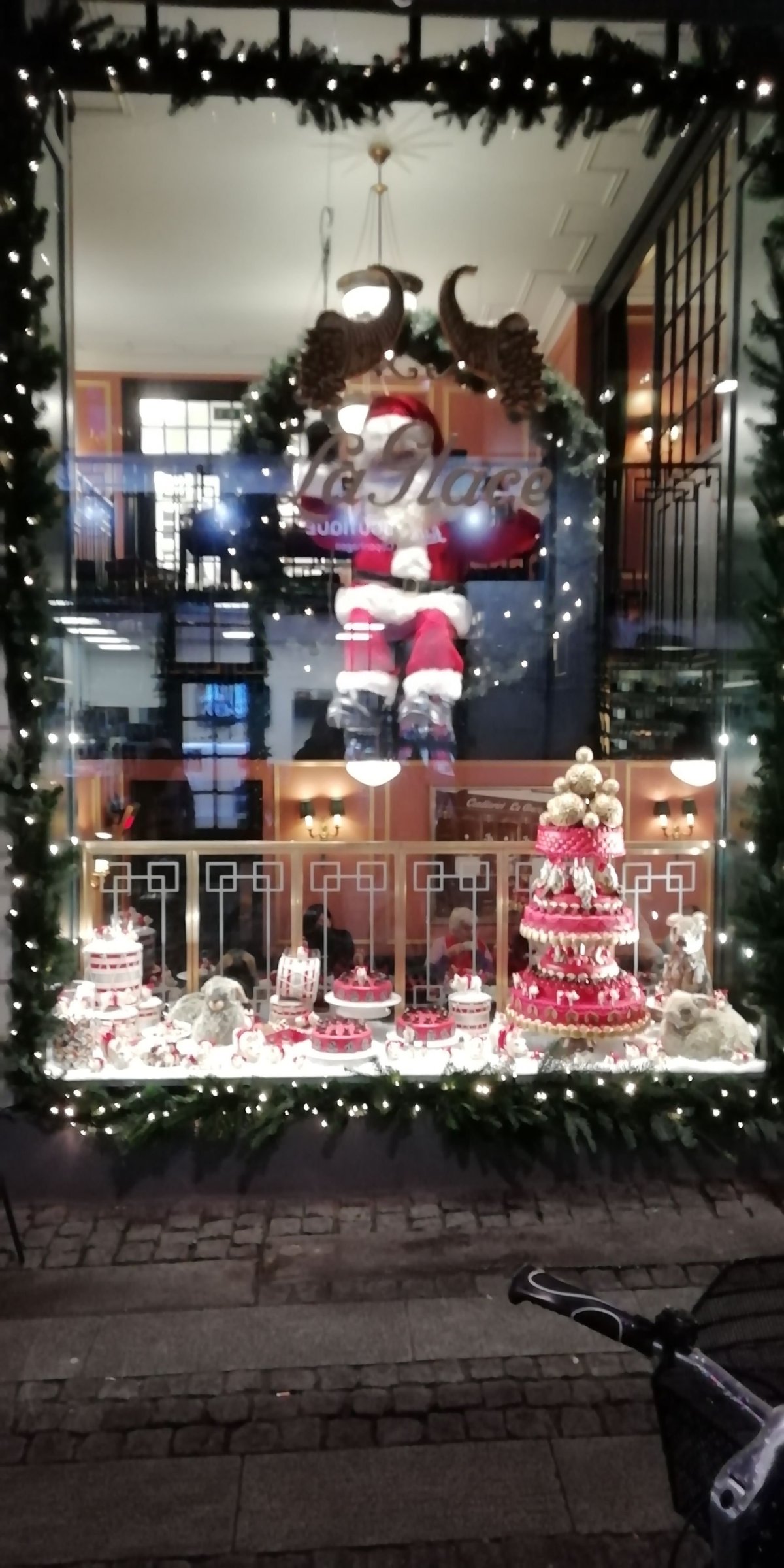 betlém v druhé výloze...