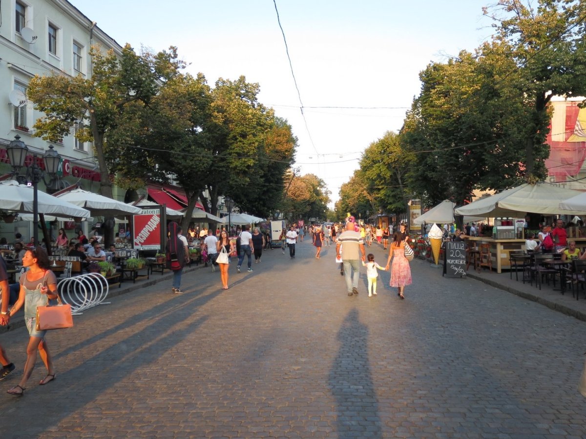 Oděsa - Děrybasovska ul.