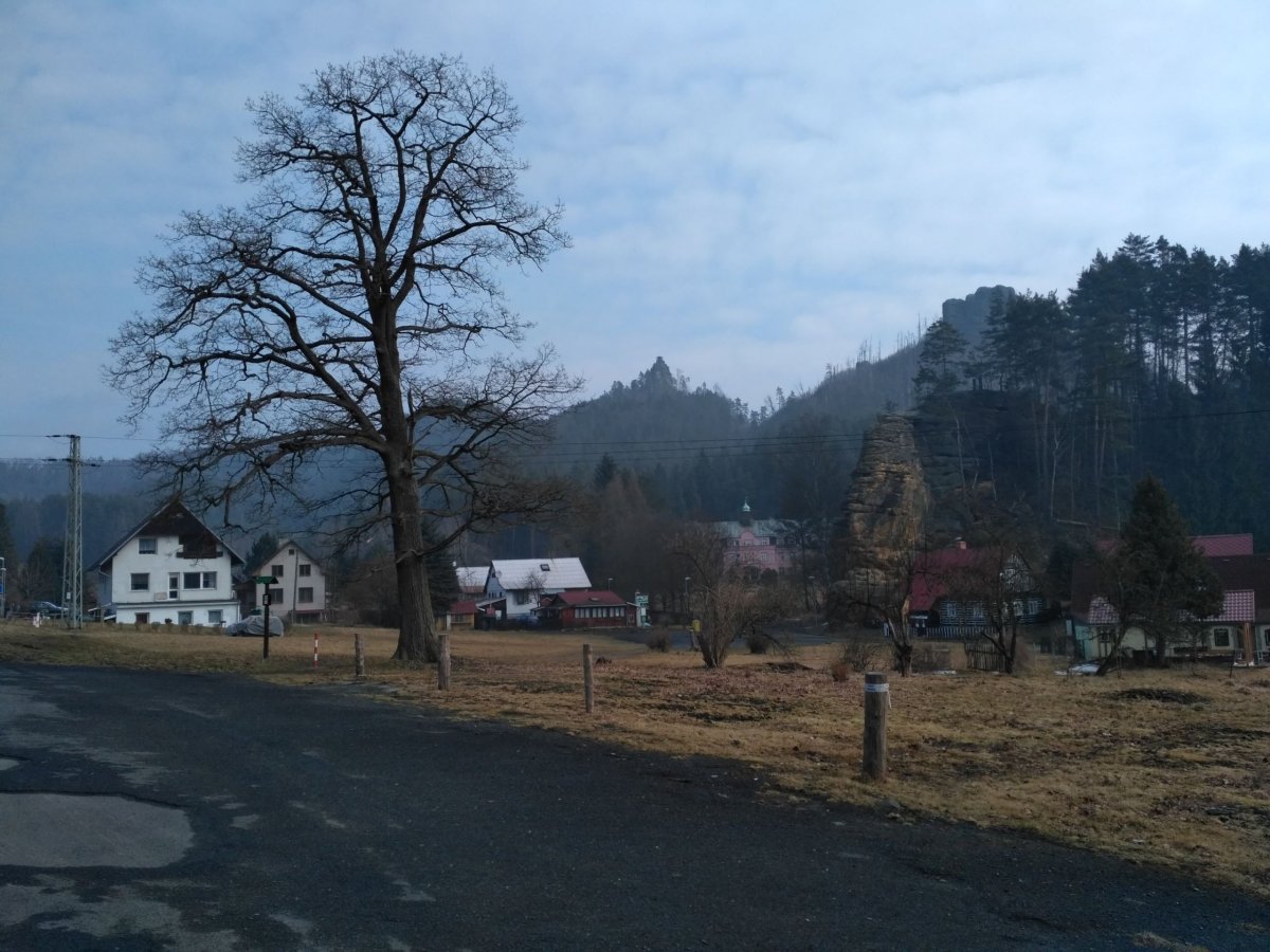 Mariina vyhlídka v dáli