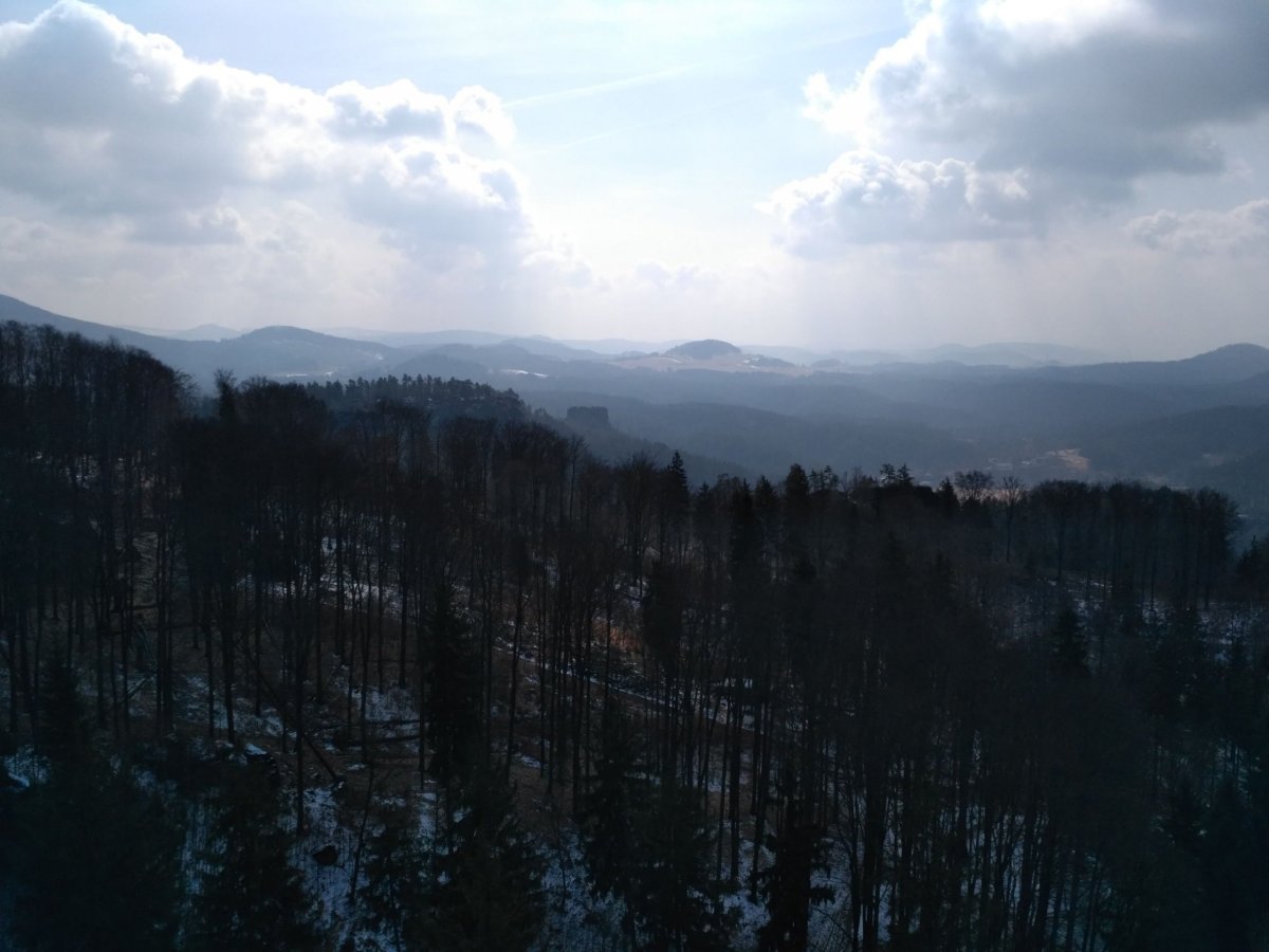 Výhled opět neurazil. Přičemž se jednalo o jakousi rekapitulaci všeho již překonaného. Mariina i Vilemínina vyhlídka se zjevují 