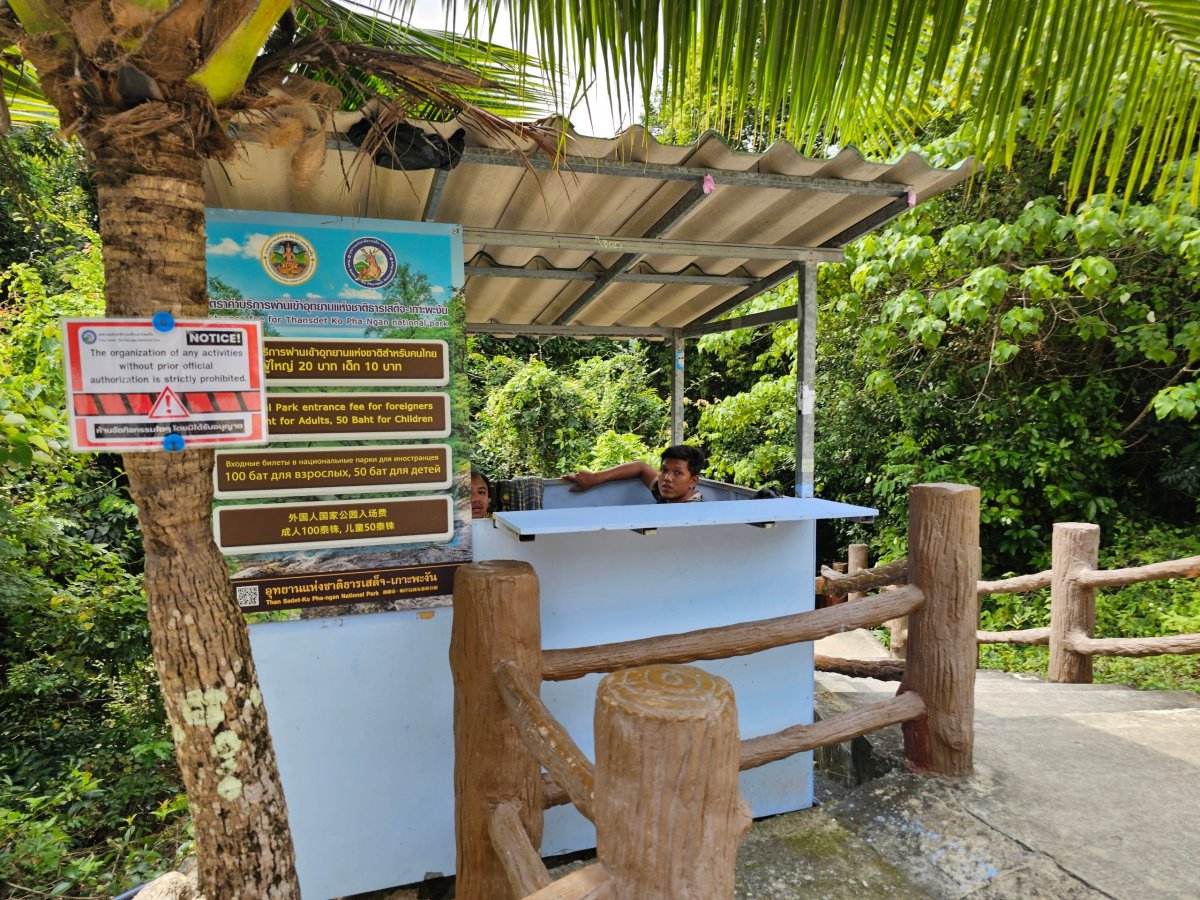 Namtok Than Sadet NP