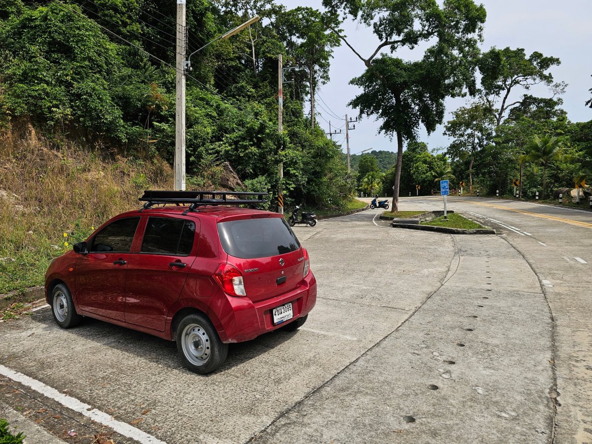 Parkoviště u Namtok Than Sadet NP